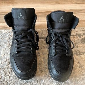 Nike Jordan’s - men’s Sz 12 black on black